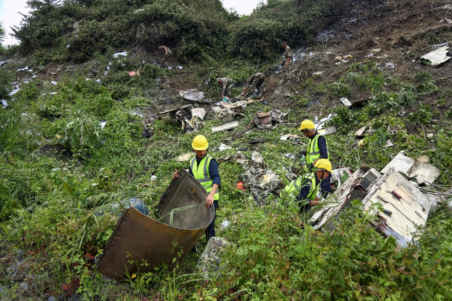 In Nepal gibt es wegen der gebirgigen Lage und der sich schnell ändernden Wetterverhältnisse, aber auch wegen Sicherheitsmängeln immer wieder Flugzeugunglücke.