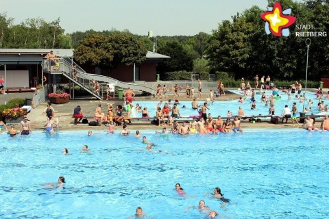 Freibad-Team bilanziert einen guten Sommer