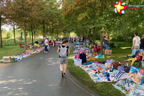 Kinder haben im Park das Sagen