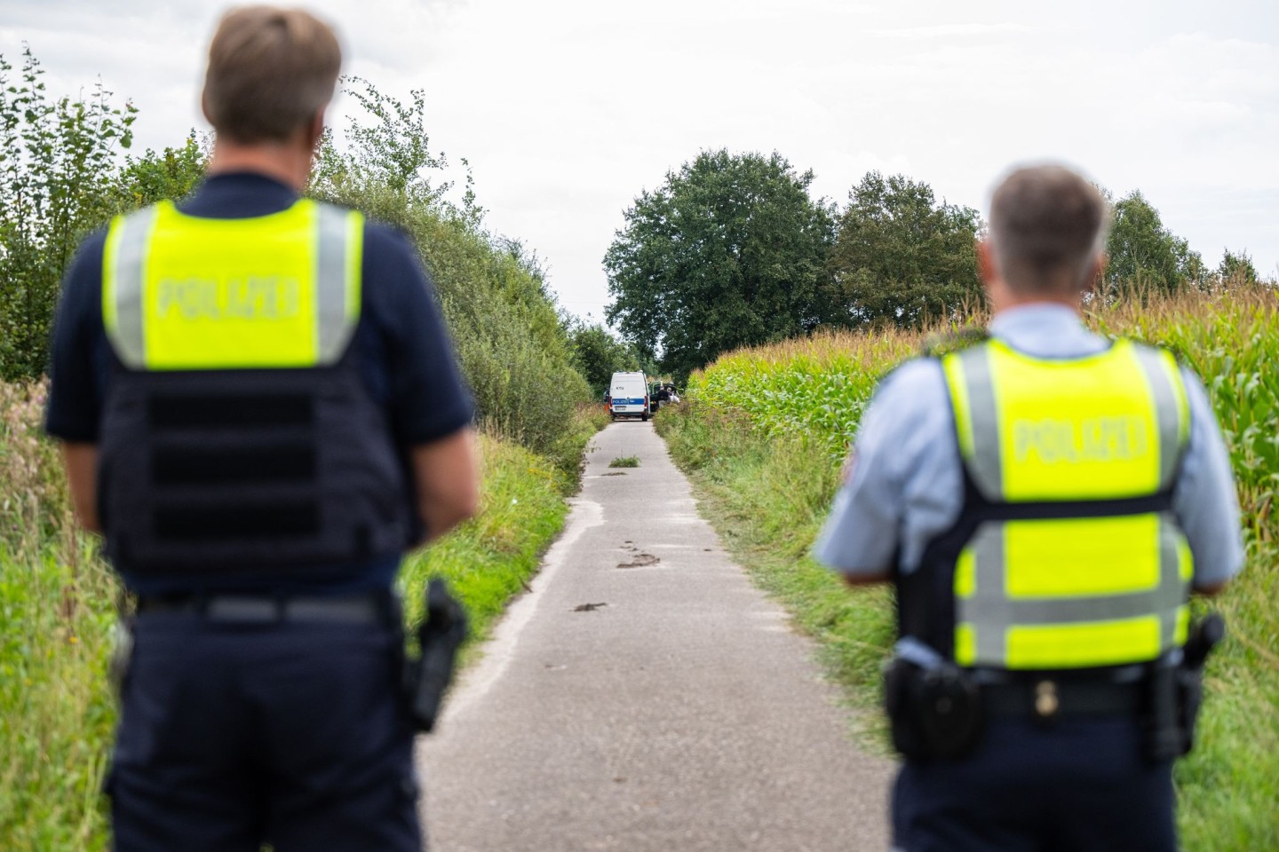 Im Fall der beiden in Gronau gefundenen Leichen hat die Polizei die Identität eines der beiden Toten klären können.